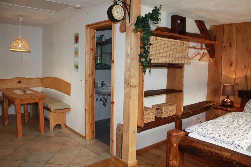 Am Ruebenkeller Panzió Binzenbach Szoba fotó